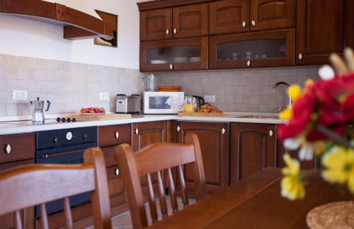 Spacious villa with 10x5m pool, aircon. Rural retreat, stunning views. - Foto 18