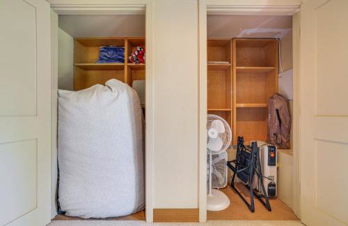 Walk to Pine Mountain Lake: Spacious Family Cabin - Photo 31