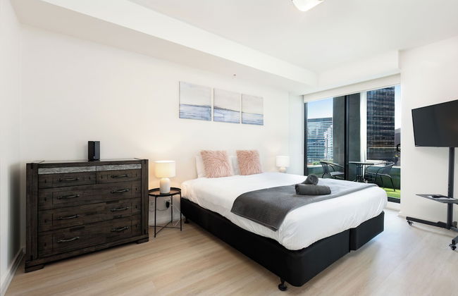 Waterfront Melbourne Apartments - Photo 28