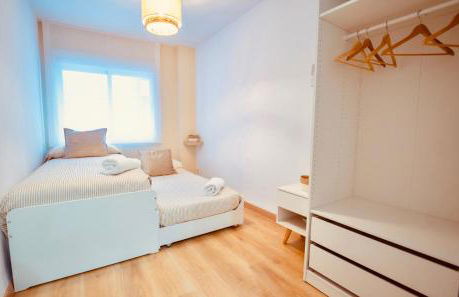 Apartamento Sol Granada - Espacioso, bien ubicado y muy valorado - Foto 31