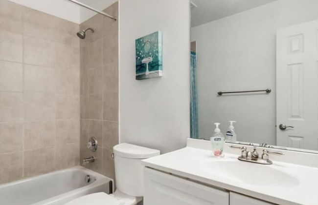 Family Business Retreat King Bed Top Amenities - Foto 12