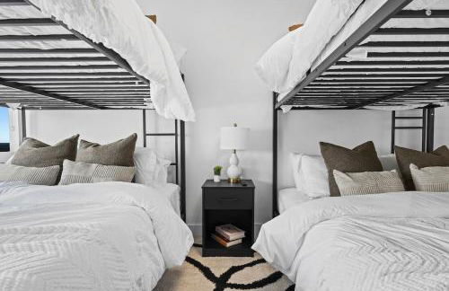 Near NYC & MetLife Large Apartment Sleeps 14 - Foto 11