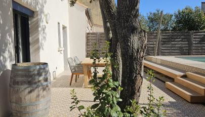 Maison Nomade piscine privée, parking et clim - Foto 2, Garden, Garden view