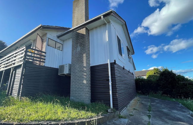 Morwell Pet friendly 3BM House - Photo 24