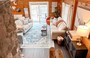 Cabin Sweet Cabin - Photo 37