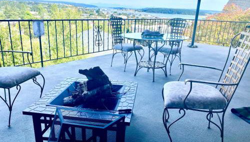 Mt. Baker View Harbor King Bed Fire Pit - Foto 5