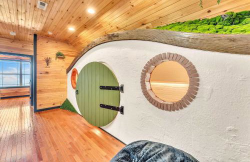 Rivers Ledge Cabin with breathtaking views hot tub & indoor pool - Photo 1