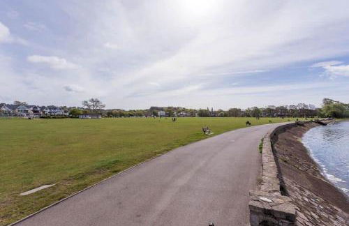 Woodstock - Short Drive to Sandbanks Beach - Photo 17