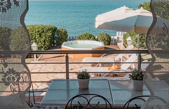 Neptune Sea House - Photo 14