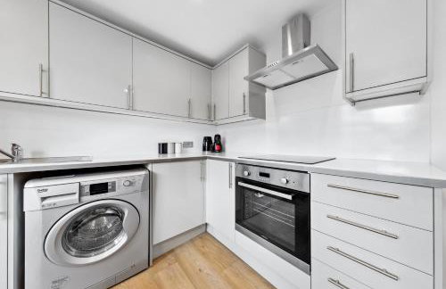 Central 1BR Gem short walk to Hyde park and Oxford Street - Foto 8