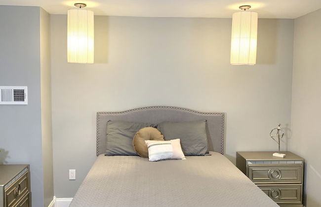 Texas Hold-em Duplex- 3BR Free Parking - Foto 2