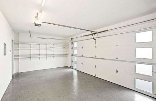 Waterfront Haven with Spectacular View in Bainbridge - Foto 24