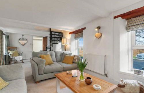 Buttercup - Photo 13