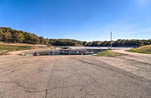 Large Home with Games 4 Mi to Bull Shoals Lake! - Foto 40