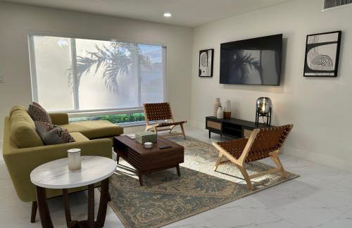 The Sun House - 3 Bed, 2 Bath, Private Pool, Fire Pit, Huge Backyard - Foto 3