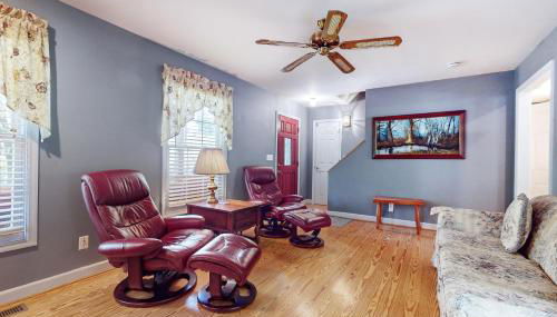 Serene Home Near Douglas Lake Yard Games Grill - Foto 2