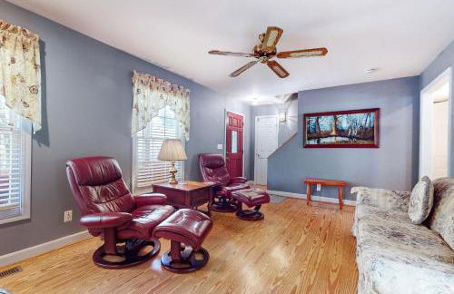 Serene Home Near Douglas Lake Yard Games Grill - Foto 2