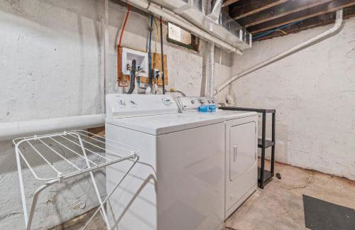 Family Fun South Philly Game House Near Sports Stadiums and Concerts - Foto 87