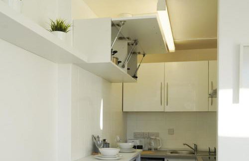 New Refurbish Studio to rent in Euston - Central London - Foto 11