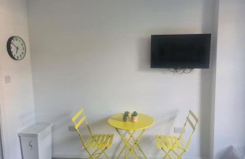 Cozy Pod - Northumberland Park - North London - Foto 8