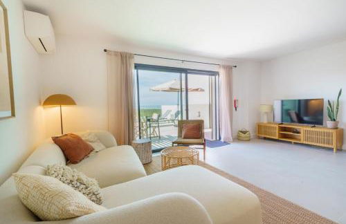 Bright & Stylish Retreat by the Sea Near Ericeira - Foto 21