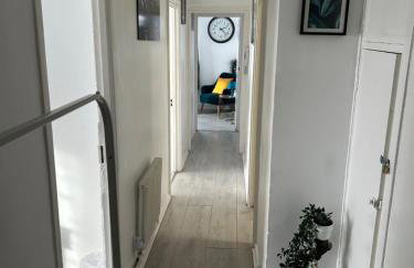 Cosy 2-Bedroom Flat in Finsbury Park, Modern, Convenient & Close to Central London! - Foto 7