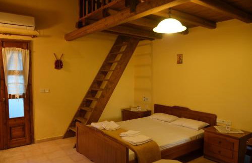 Ellinospito - Photo 40