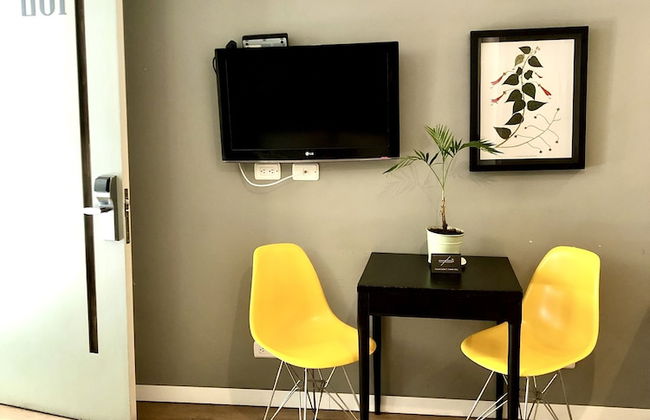 Hotel Living 55 - Photo 24