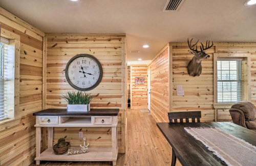 Greers Ferry Home on 40 Acres quarter Mi to Lake! - Photo 11