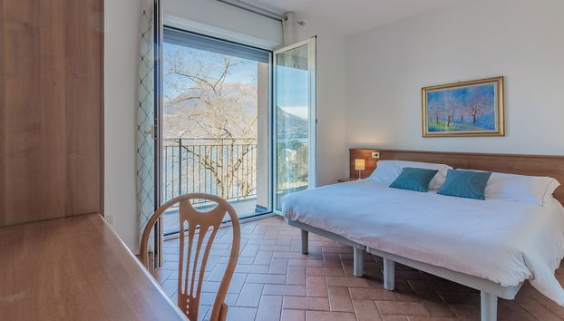 Flower House with Lake View - Foto 5, Habitación