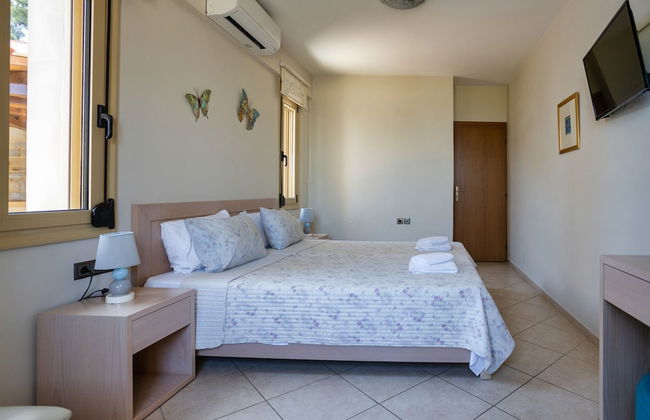 Palladio Luxury Villa With Amazing View - Photo 5