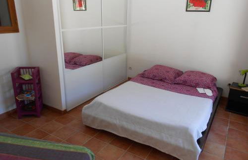 VILLA AVEC PISCINE PRIVATIVE et EXCLUSIVE avec PARKING - Foto 6