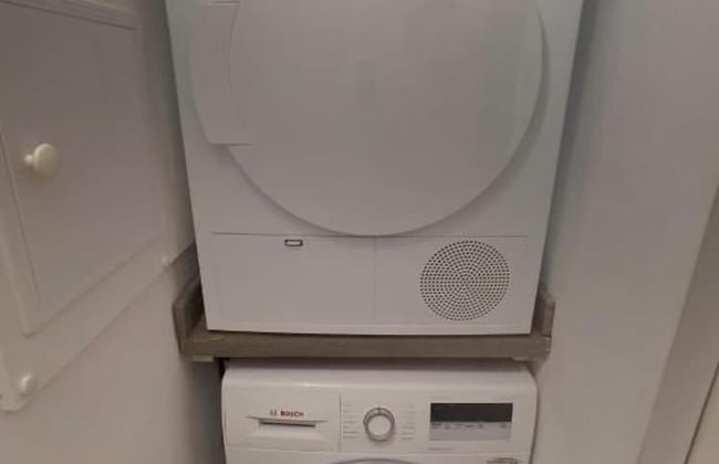 Spacious1br-6guests-walktoshops-fastwifi - Photo 28