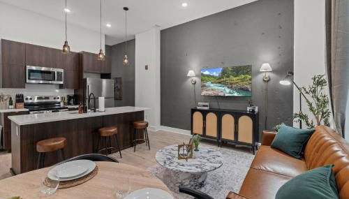 SLEEP 8 Outdoor Patio-Old City- 2 NEW Townhouses - Foto 4, Other