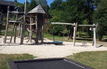 Ferienhaus auf einer Ebene mit eigenem Garten, Sommerpool und Badefass - Foto 22