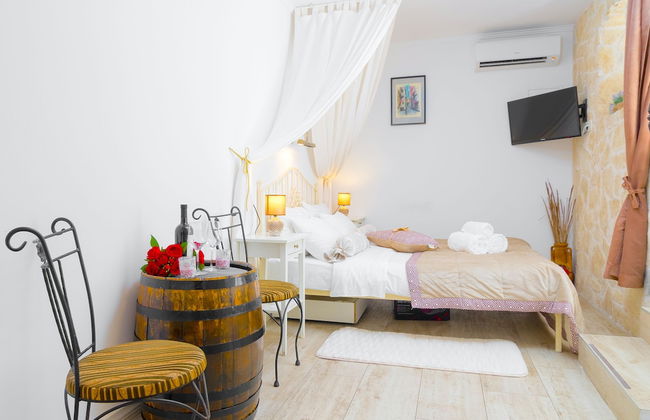 Gaius Aurelius Valerius - Photo 15