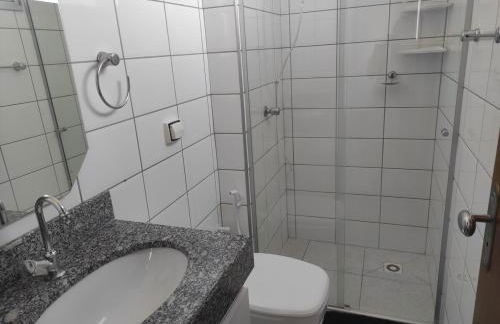 AP com suíte no Sta Mônica próximo ao Parque, COT e Batalhão - Foto 17