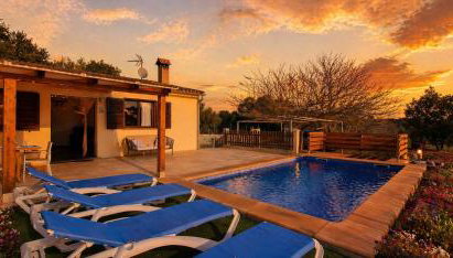 Finca con piscina rodeada de naturaleza - Foto 2