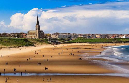 Cosy Jesmond 3 bed apartment - fantastic location - Photo 9