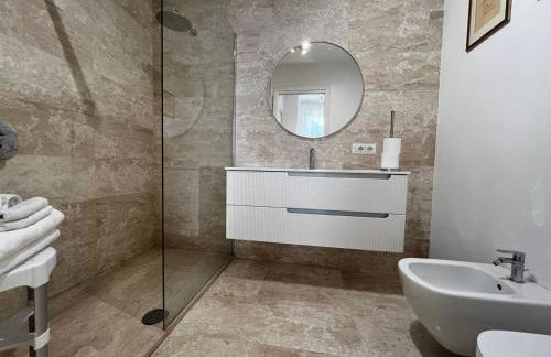 Luxury Pisu Apartments - Photo 37