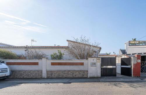 Casa luminosa con amplia terraza en Roses, cerca de la playa y bien equipada - HISP-288-42 - Foto 19