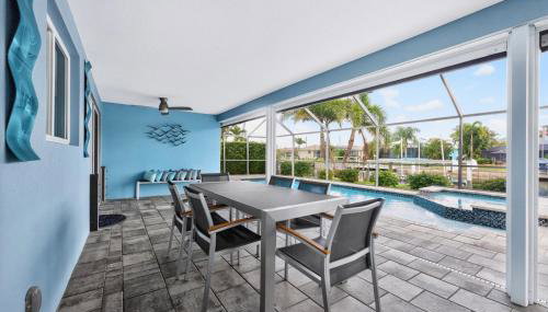 Villa Tranquility | Waterfront Pool, Spa & Dock - Foto 2