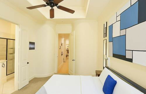 Galleria Comfort 3BR King Bed Private Jacuzzi and Garage - Foto 21