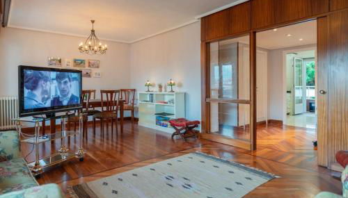 Exclusivo espacio - Parking Gratis - Foto 1