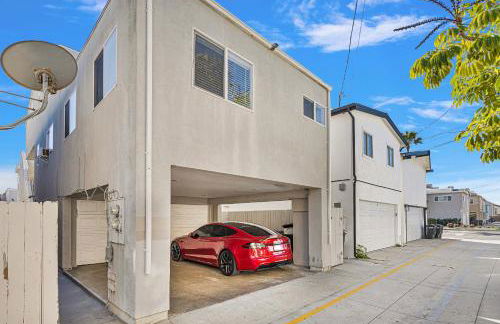 Beach Escape with Patio! 2 Min Walk to Sand & Surf - Foto 38