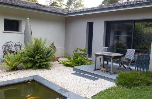 Villa standing piscine privée en écrin de verdure - Foto 18