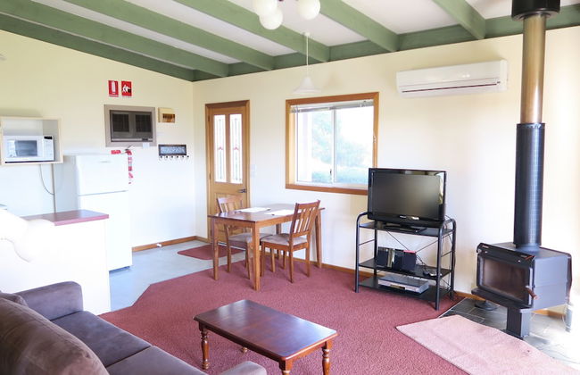 The Black Sparrow - Photo 32