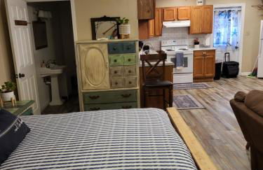 Historic GWALTNEY HOUSE-Cottage at St Andrew's Bay - Photo 4