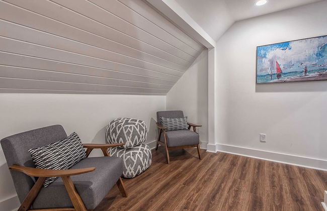 Azalea Retreat by Avantstay Sleeps 34 & Pool - Foto 33