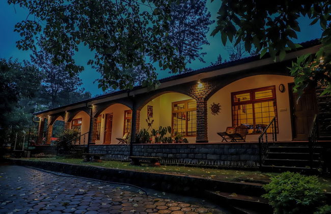 Samrakshitha Suits - Foto 21